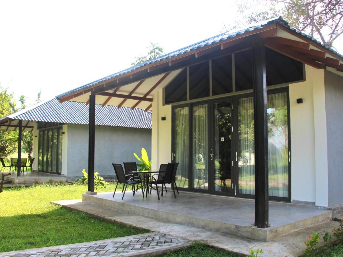 Nivadoo Resort Sigiriya Luaran gambar The hotel's rooms
